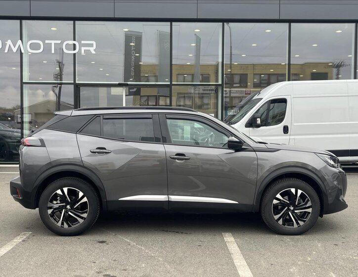 Peugeot 2008 SUV / Terénní 1,2 l 96 kw