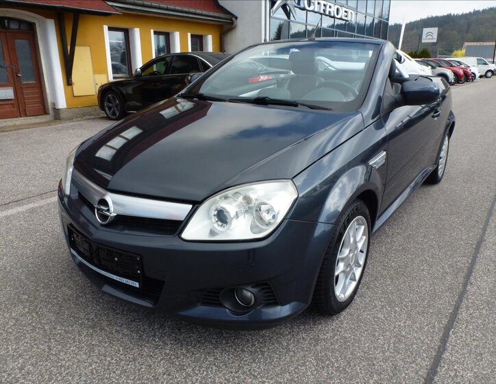 Opel Tigra Kabriolet 1,4 l 66 kw