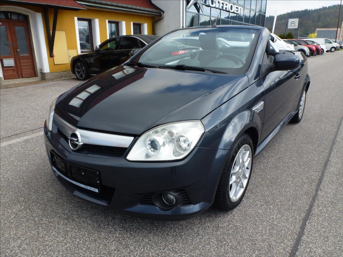 Opel Tigra Kabriolet 1,4 l 66 kw