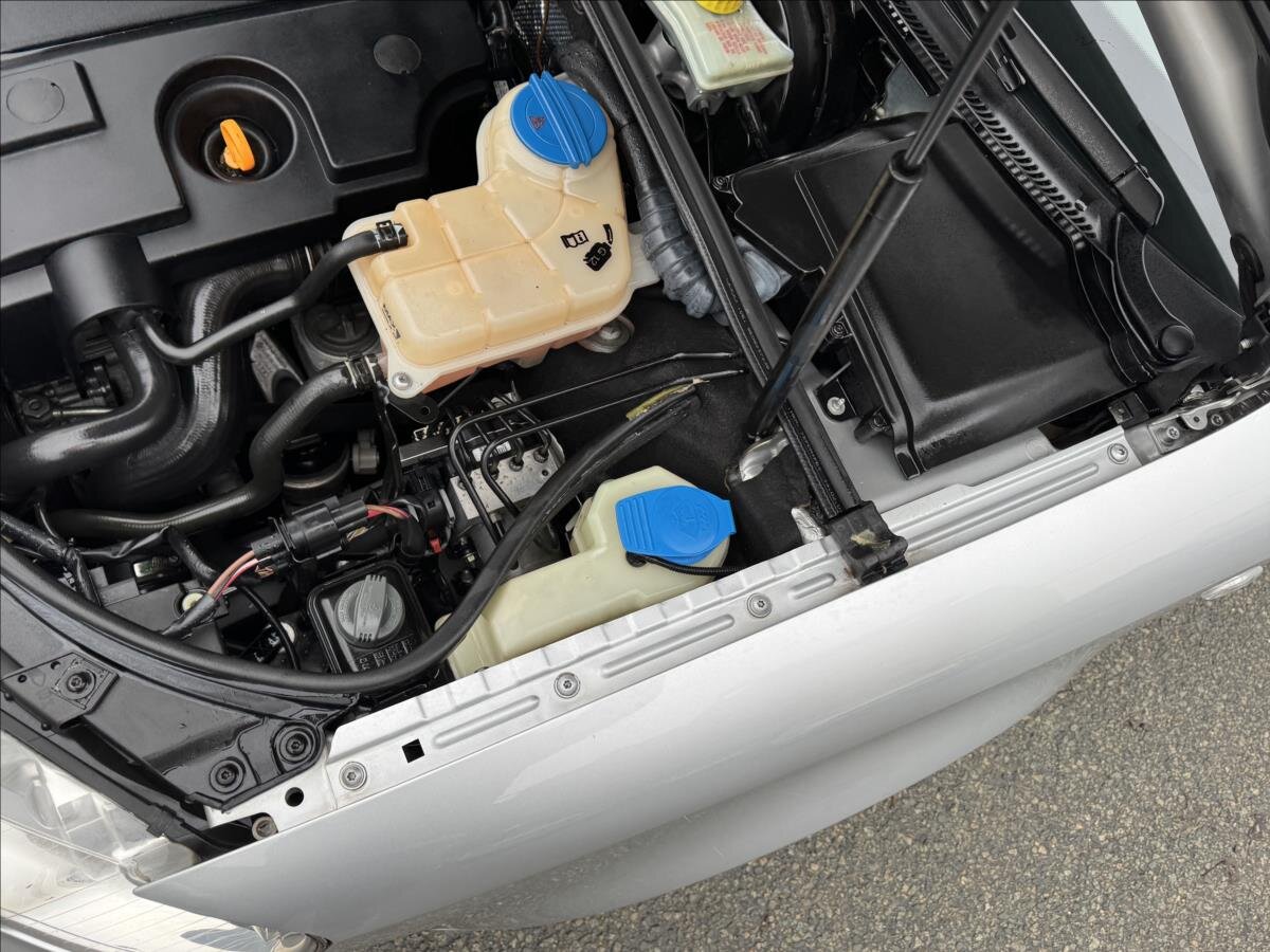 Audi A4 Kombi 2,0 l 103 kw