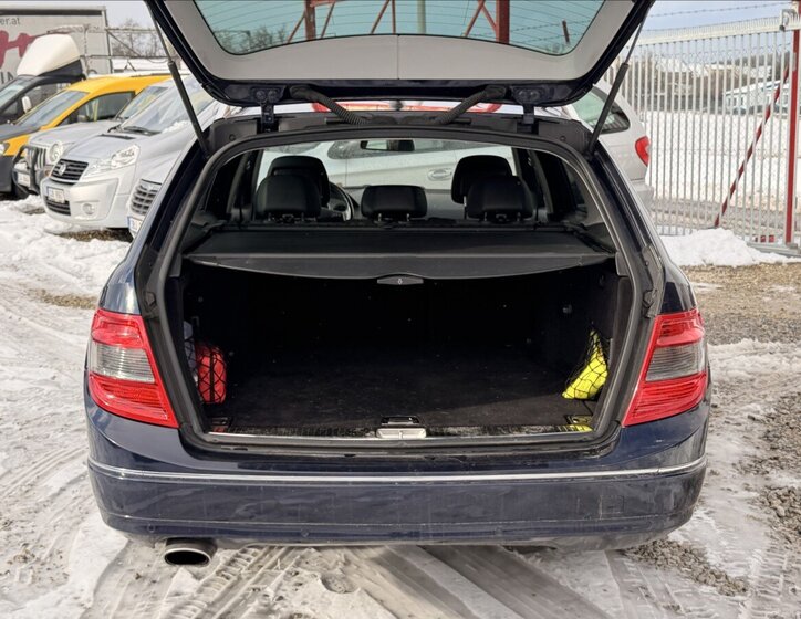 Mercedes-Benz Třídy C Kombi 2,1 l 125 kw