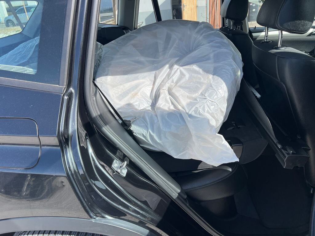 BMW X3 SUV / Terénní 3,0 l 190 kw