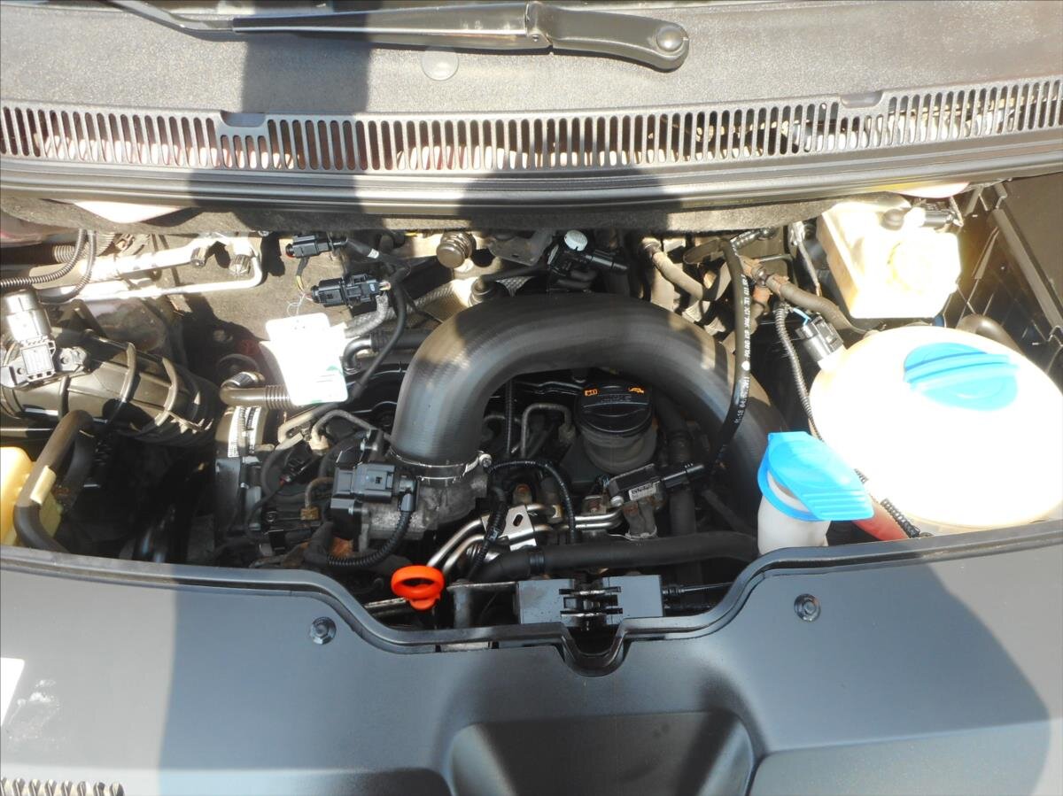 Volkswagen Transporter Valník 2,0 l 75 kw
