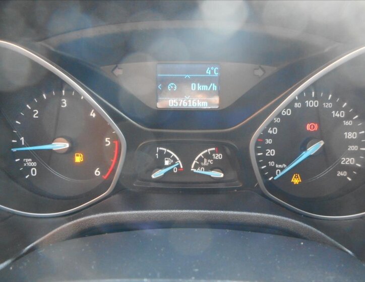 Ford Focus Kombi 1,5 l 70 kw