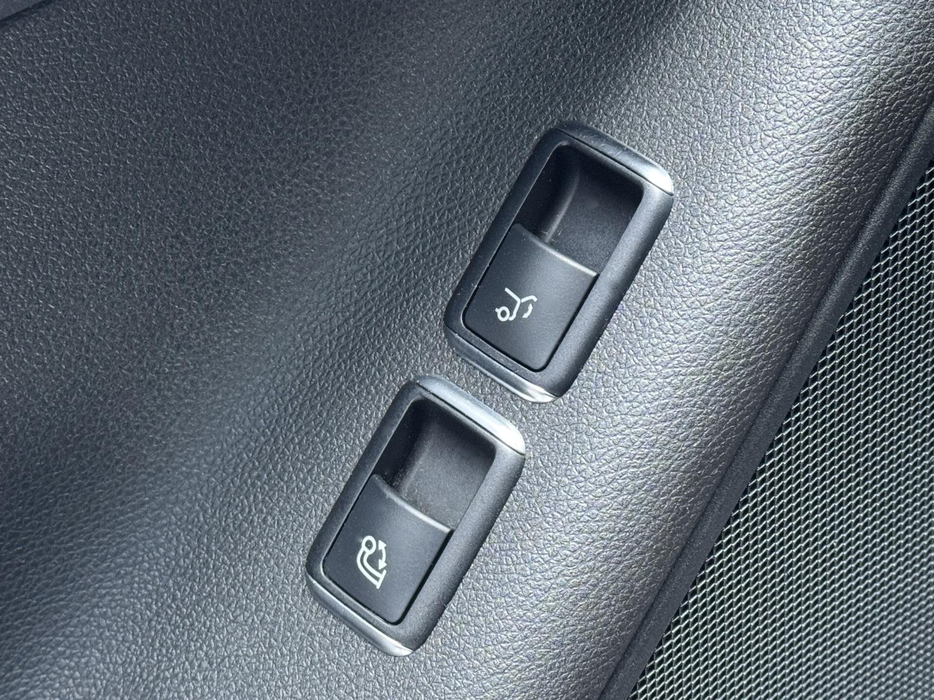 Mercedes-Benz GLE SUV / Terénní 3,0 l 190 kw