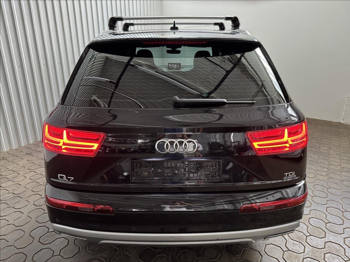 Audi Q7 SUV 3,0 l 160 kw