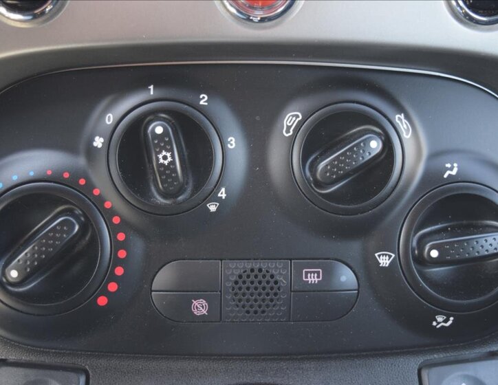 Fiat 500 Hatchback 875,0 63 kw