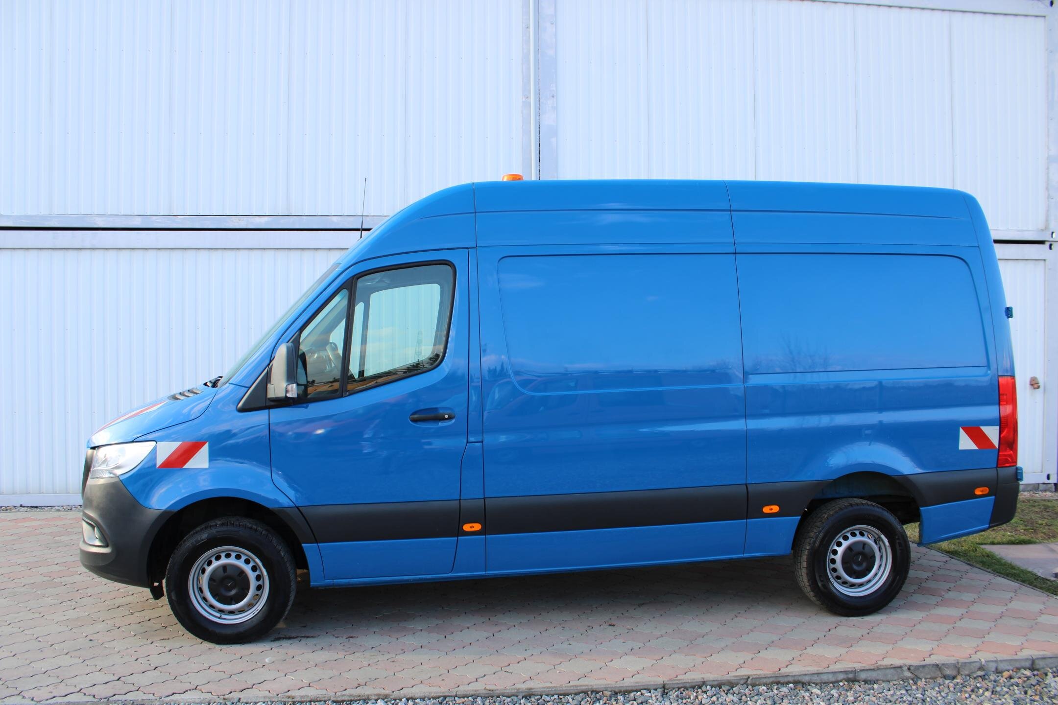 Mercedes-Benz Sprinter Užitková 2,1 l 120 kw