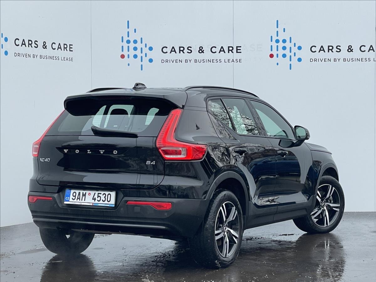 Volvo XC40 SUV 2,0 l 145 kw