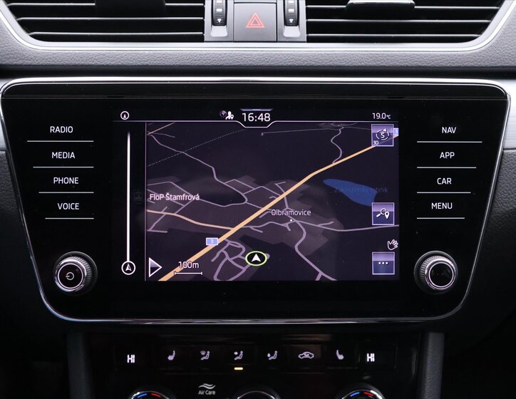 Škoda Superb Kombi 2,0 l 110 kw