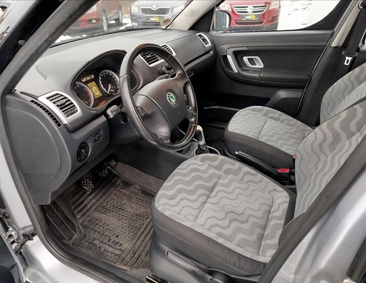 Škoda Roomster MPV 1,6 l 77 kw
