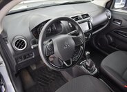 Mitsubishi Space Star 9