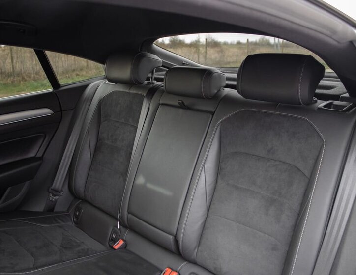 Volkswagen Arteon Sedan / Limuzína 2,0 l 176 kw