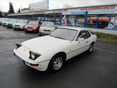 Porsche 924
