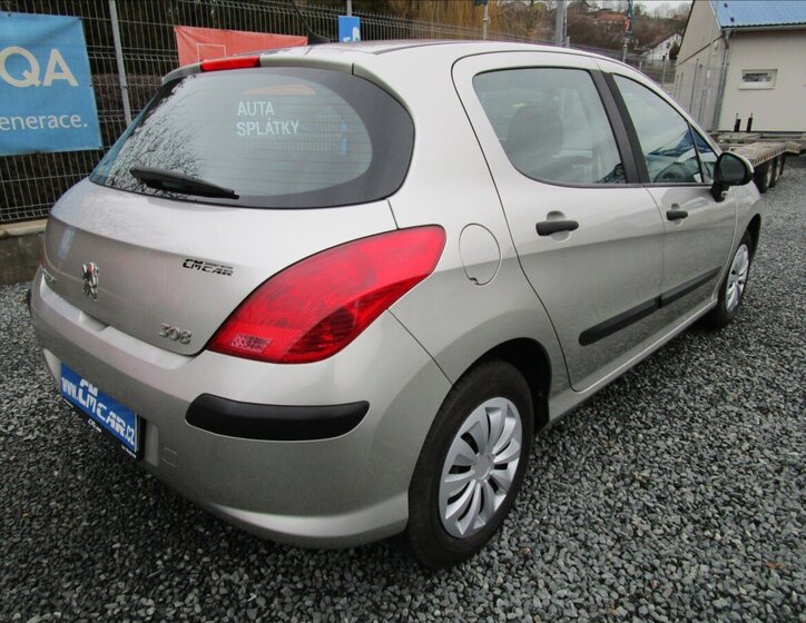 Peugeot 308 Hatchback 1,6 l 66 kw