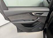 Audi SQ7 29