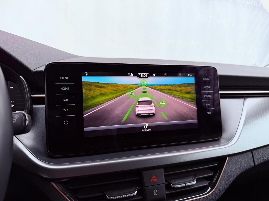 Škoda Kamiq SUV 999,0 85 kw