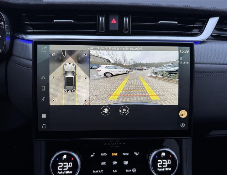 Jaguar F-Pace SUV 5,0 l 405 kw