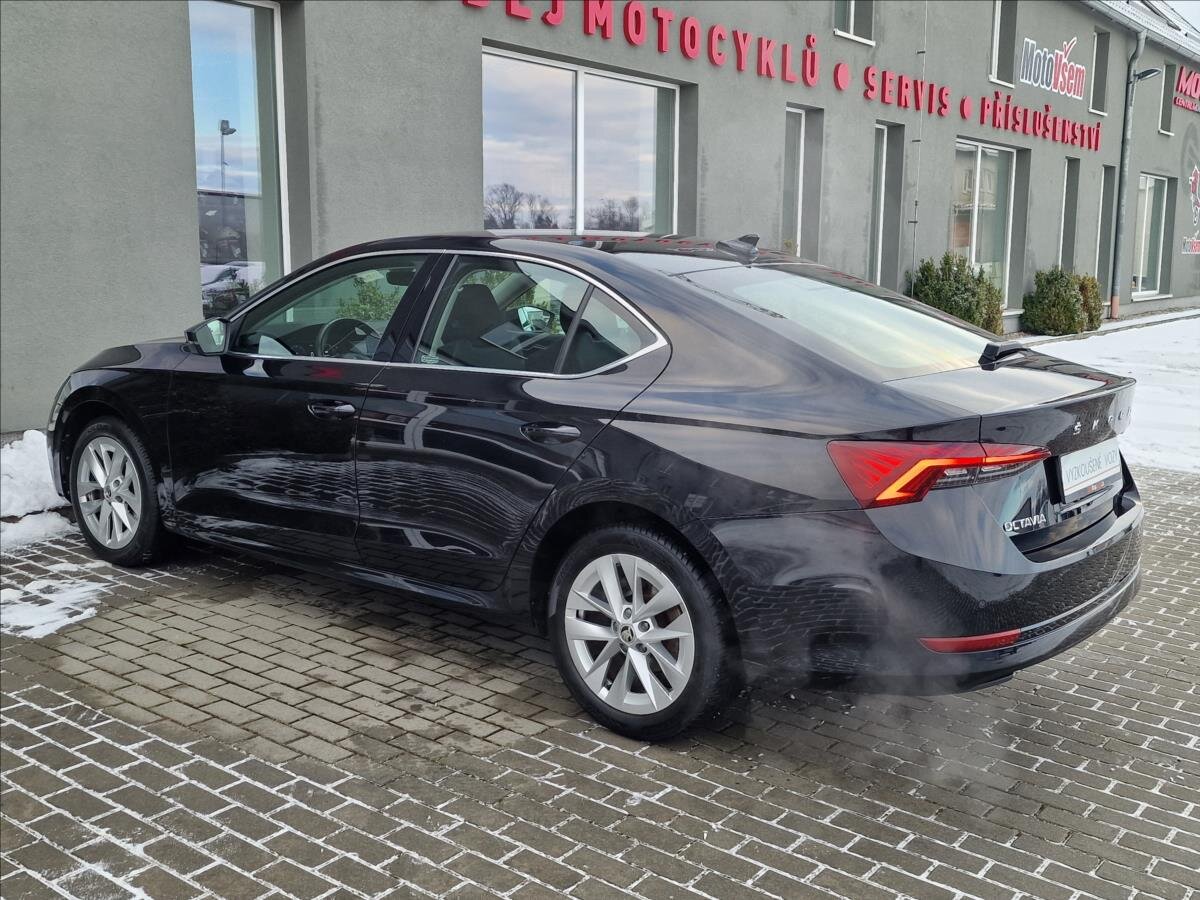 Škoda Octavia Sedan 1,5 l 110 kw