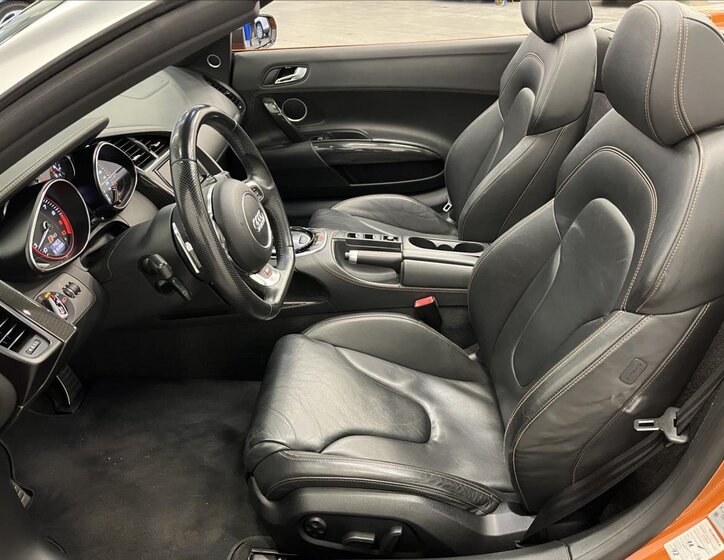 Audi R8 Kabriolet 5,2 l 386 kw