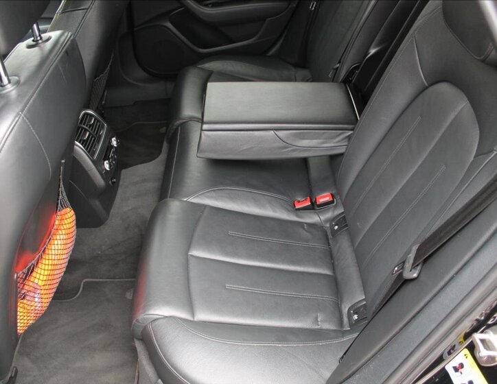 Audi A6 Kombi 3,0 l 180 kw