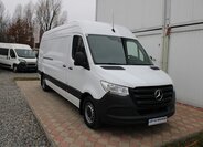 Mercedes-Benz Sprinter 2
