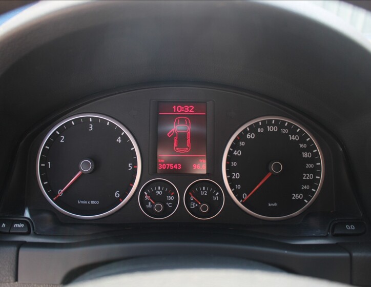 Volkswagen Tiguan 12