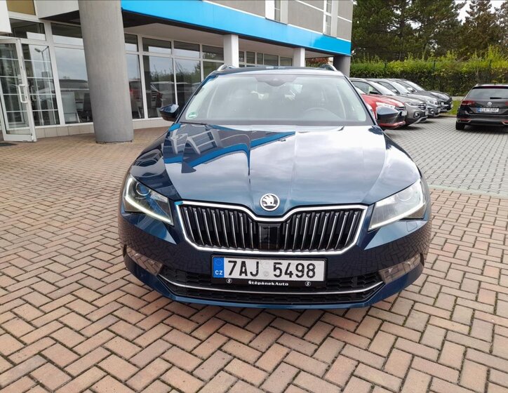 Škoda Superb Kombi 2,0 l 200 kw