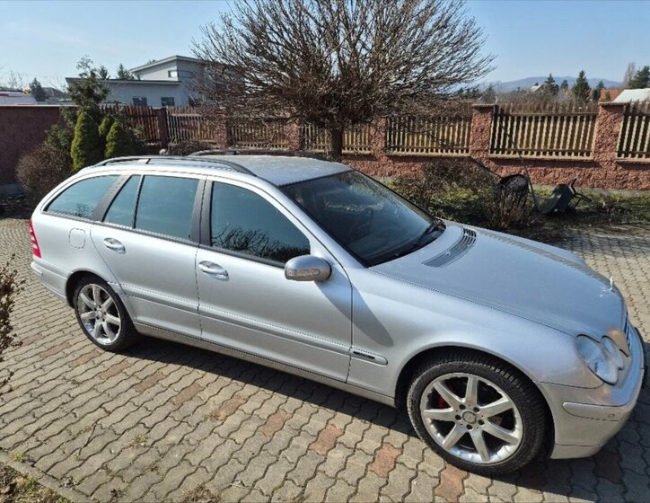 Mercedes-Benz Třídy C Kombi 0,0 0