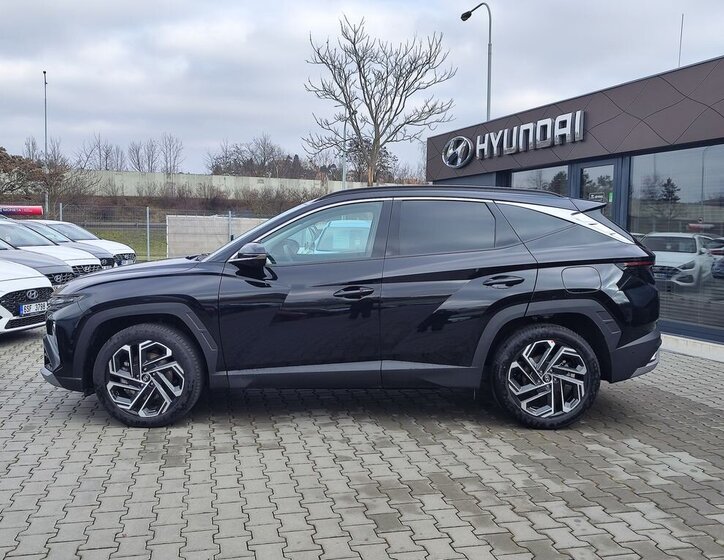 Hyundai Tucson SUV 1,6 l 118 kw