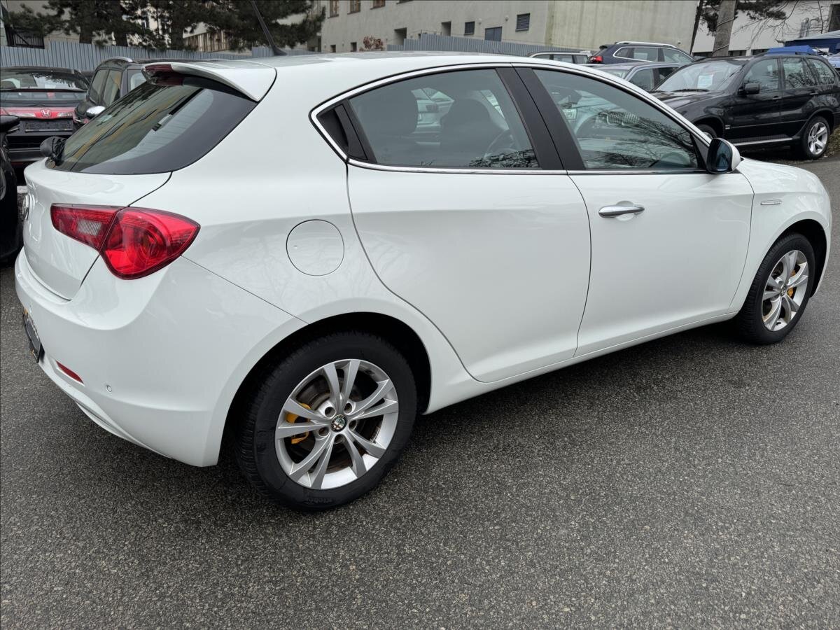 Alfa Romeo Giulietta Hatchback 1,4 l 125 kw