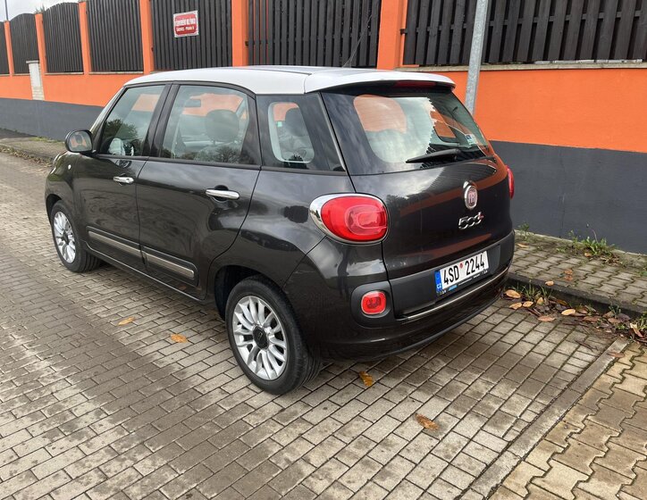 Fiat 500L Hatchback 1,2 l 62 kw