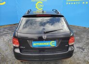 Volkswagen Golf Kombi 1,6 l 77 kw