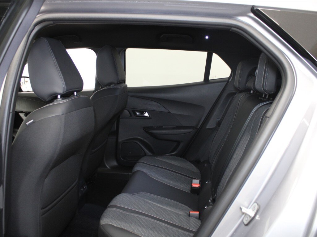 Peugeot 2008 SUV / Terénní 1,2 l 96 kw