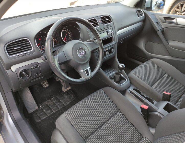 Volkswagen Golf Hatchback 1,2 l 63 kw