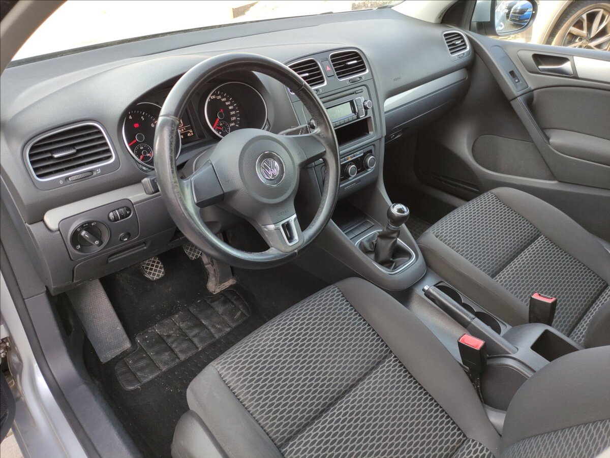 Volkswagen Golf Hatchback 1,2 l 63 kw