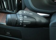 Volvo XC60 SUV / Terénní 2,0 l 145 kw