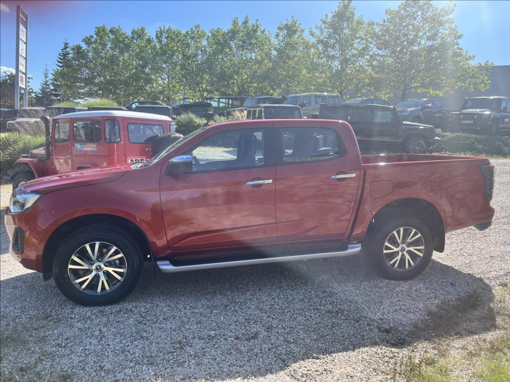 Isuzu D-Max