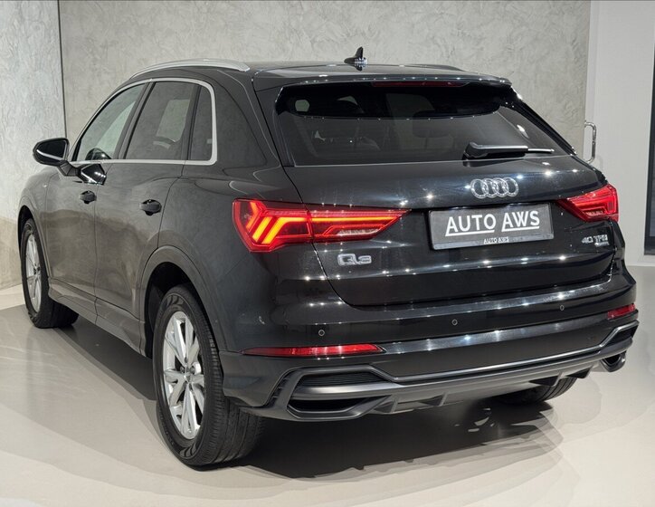 Audi Q3 SUV 2,0 l 140 kw