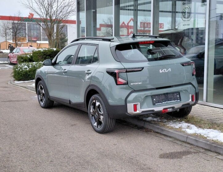 KIA Stonic Hatchback 998,0 74 kw