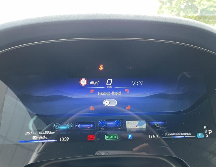 Mercedes-Benz EQS 11