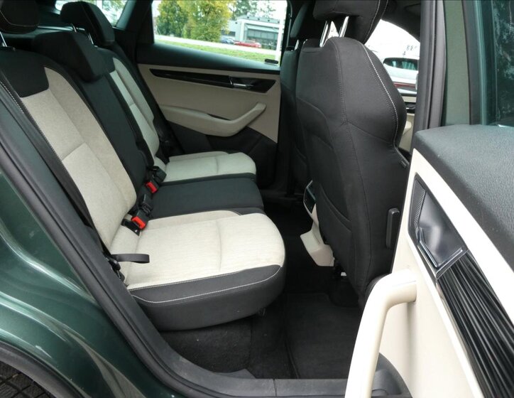 Škoda Karoq 26
