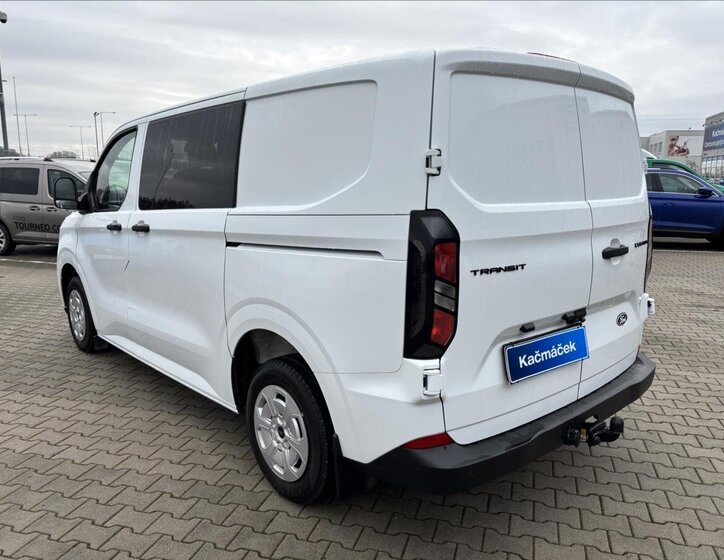 Ford Transit Custom 3