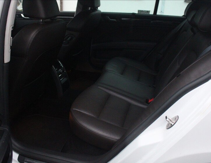 Škoda Superb Sedan 2,0 l 125 kw