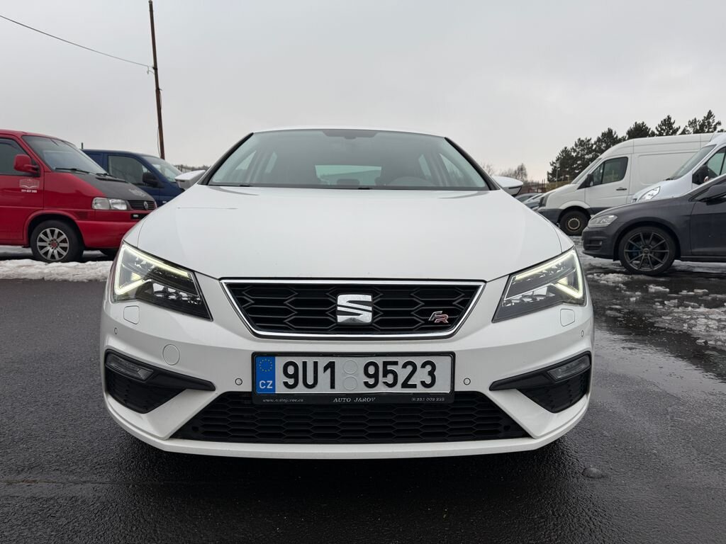 Seat Leon Hatchback 1,5 l 96 kw
