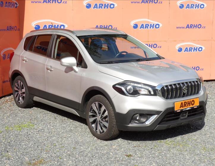 Suzuki S-Cross 1