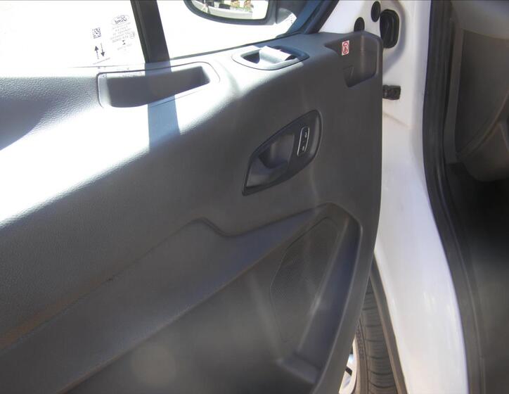 Ford Transit 12