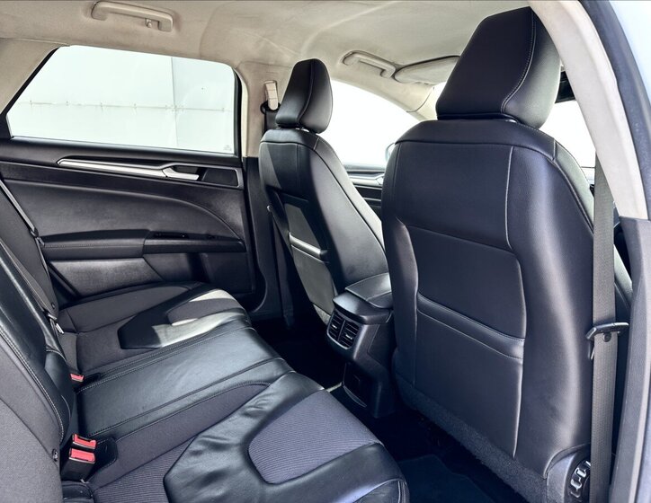 Ford Mondeo Kombi 2,0 l 110 kw