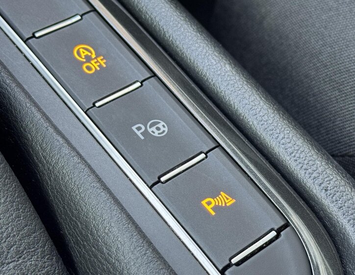 Volkswagen Tiguan SUV / Terénní 2,0 l 110 kw