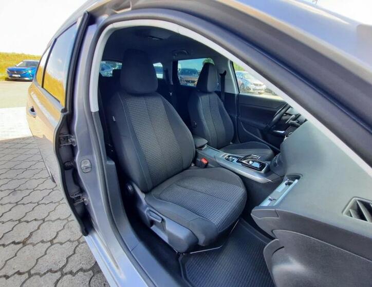Peugeot 308 15